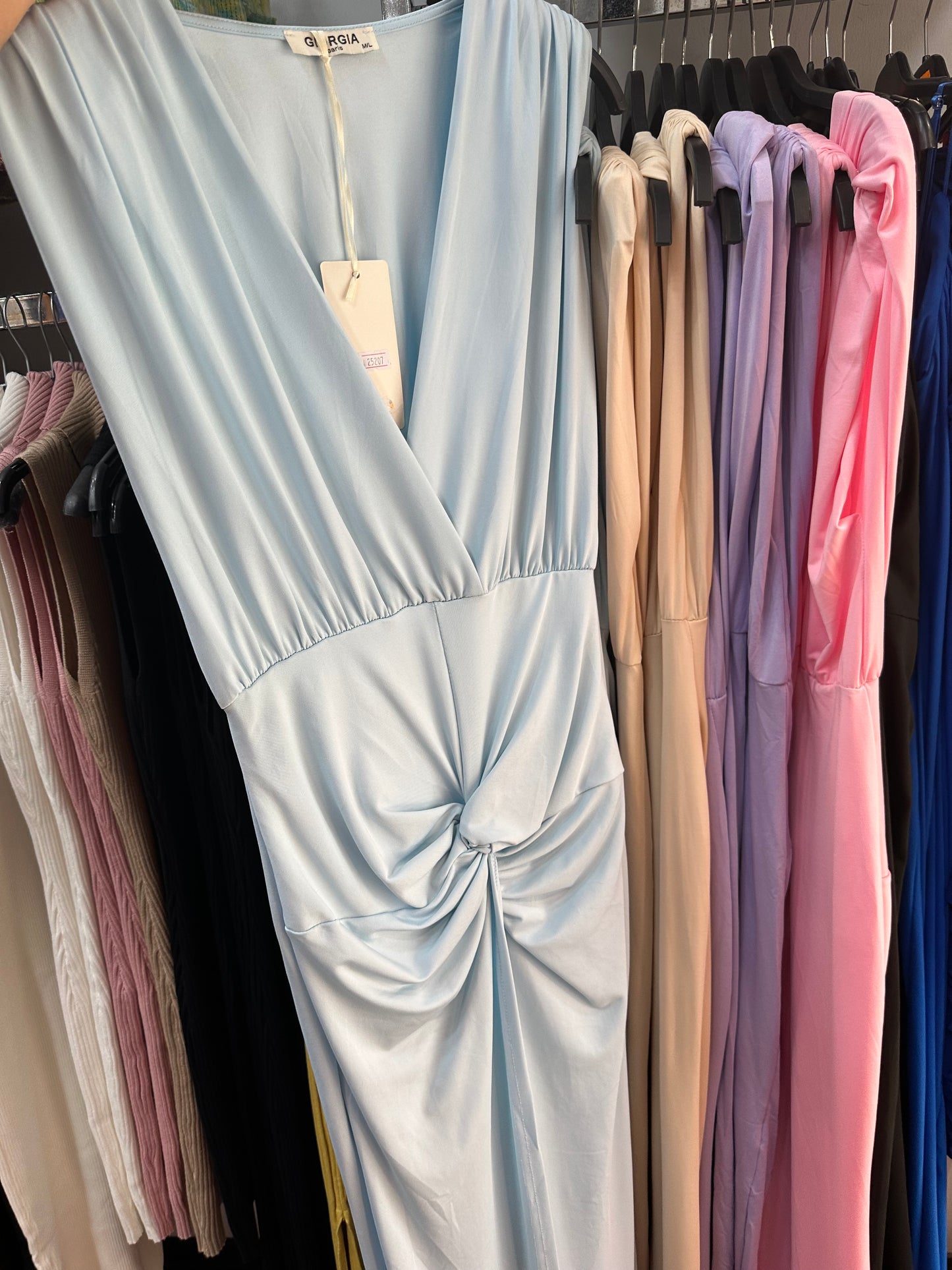 ROBE HYATT
