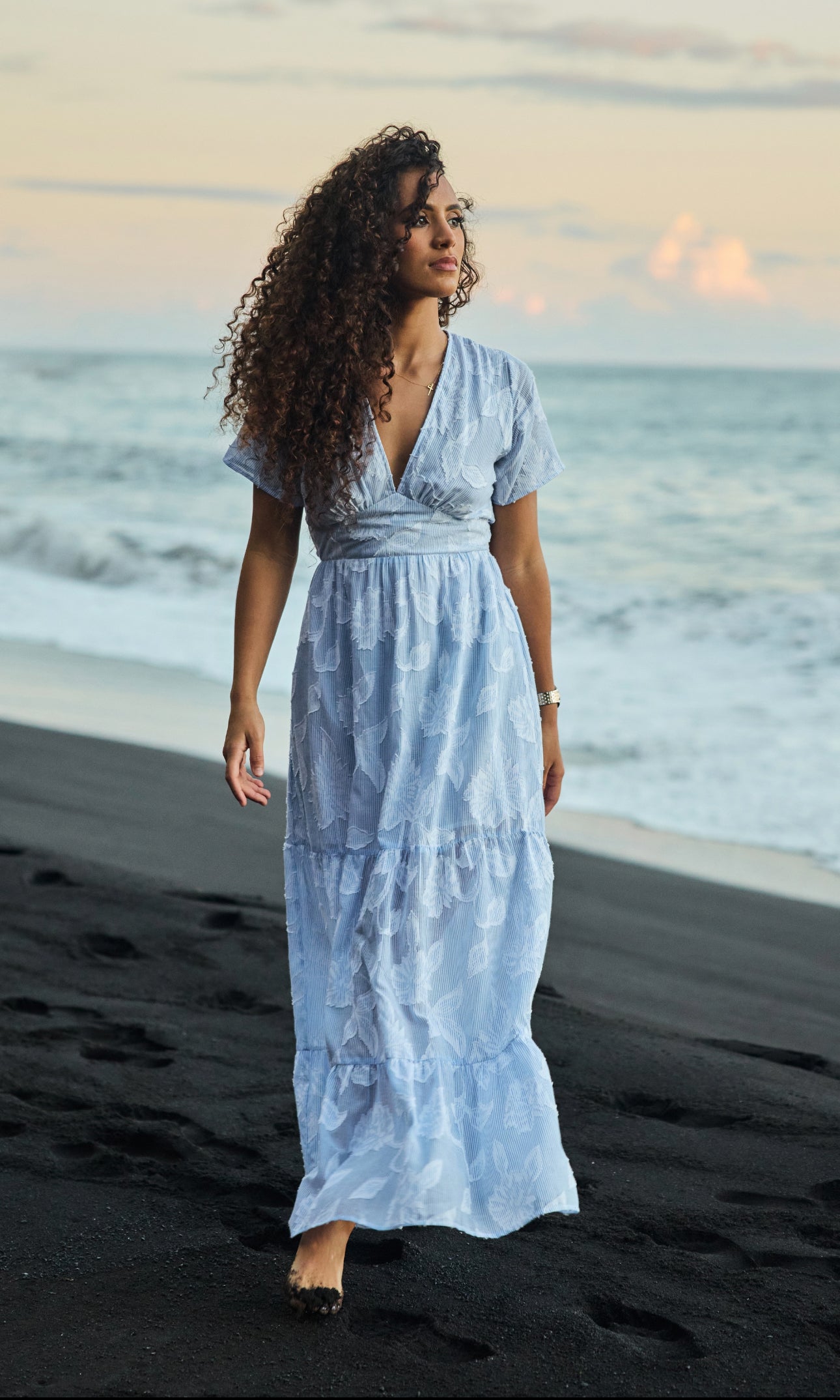 ROBE LEVA