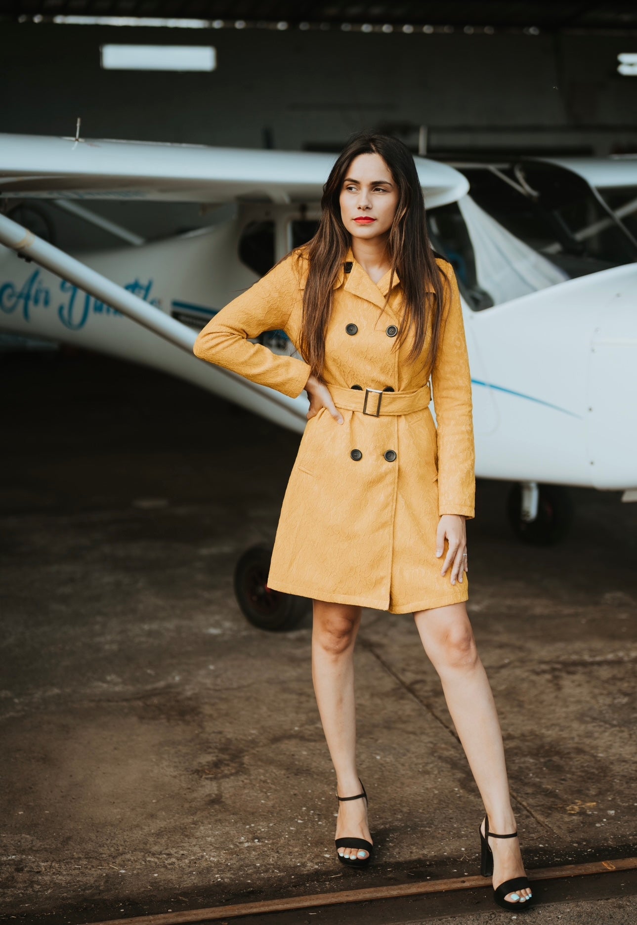 TRENCH SHARON