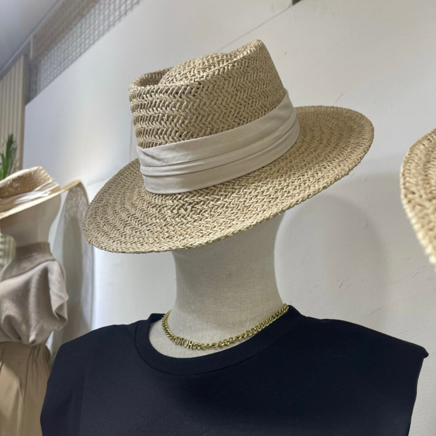 CHAPEAU DJINDA
