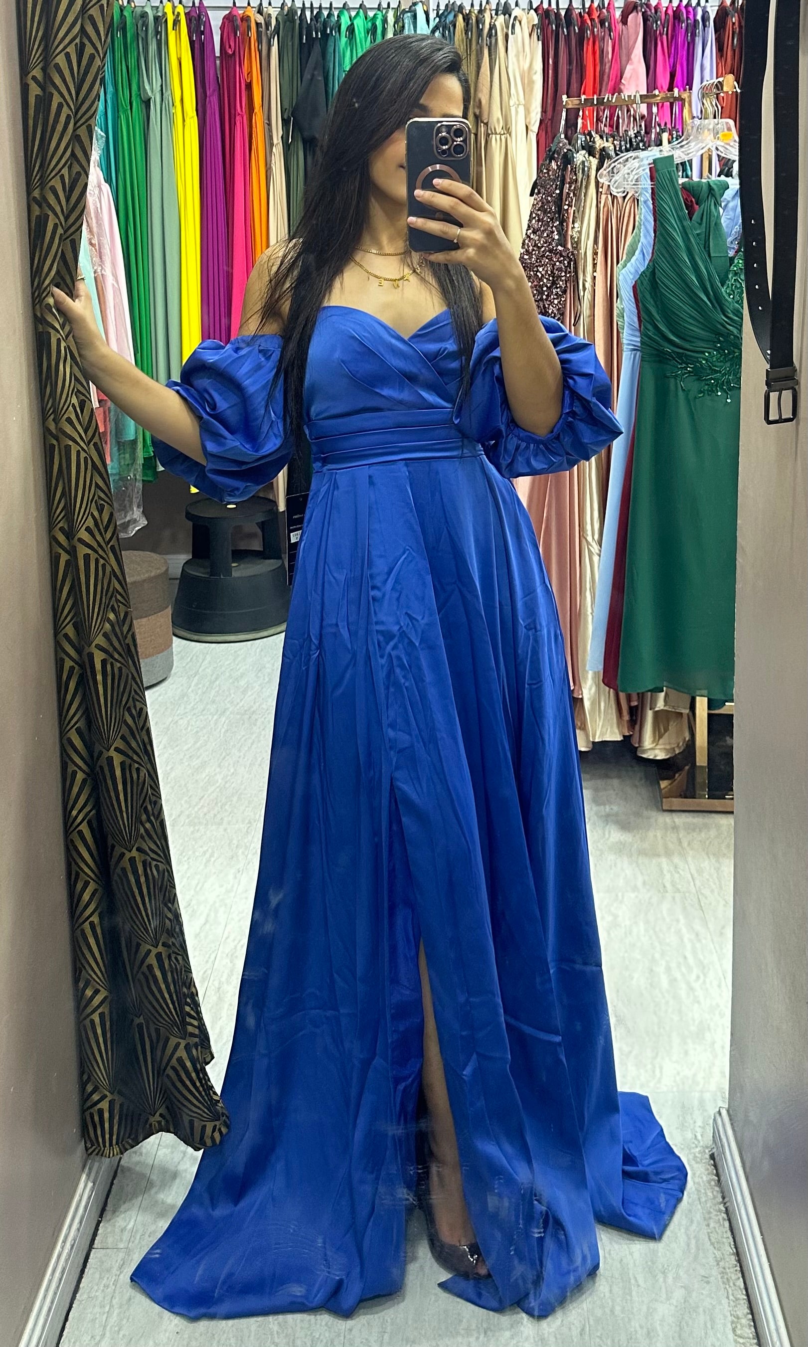 ROBE QUEEN
