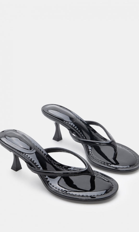 MULE JULIA