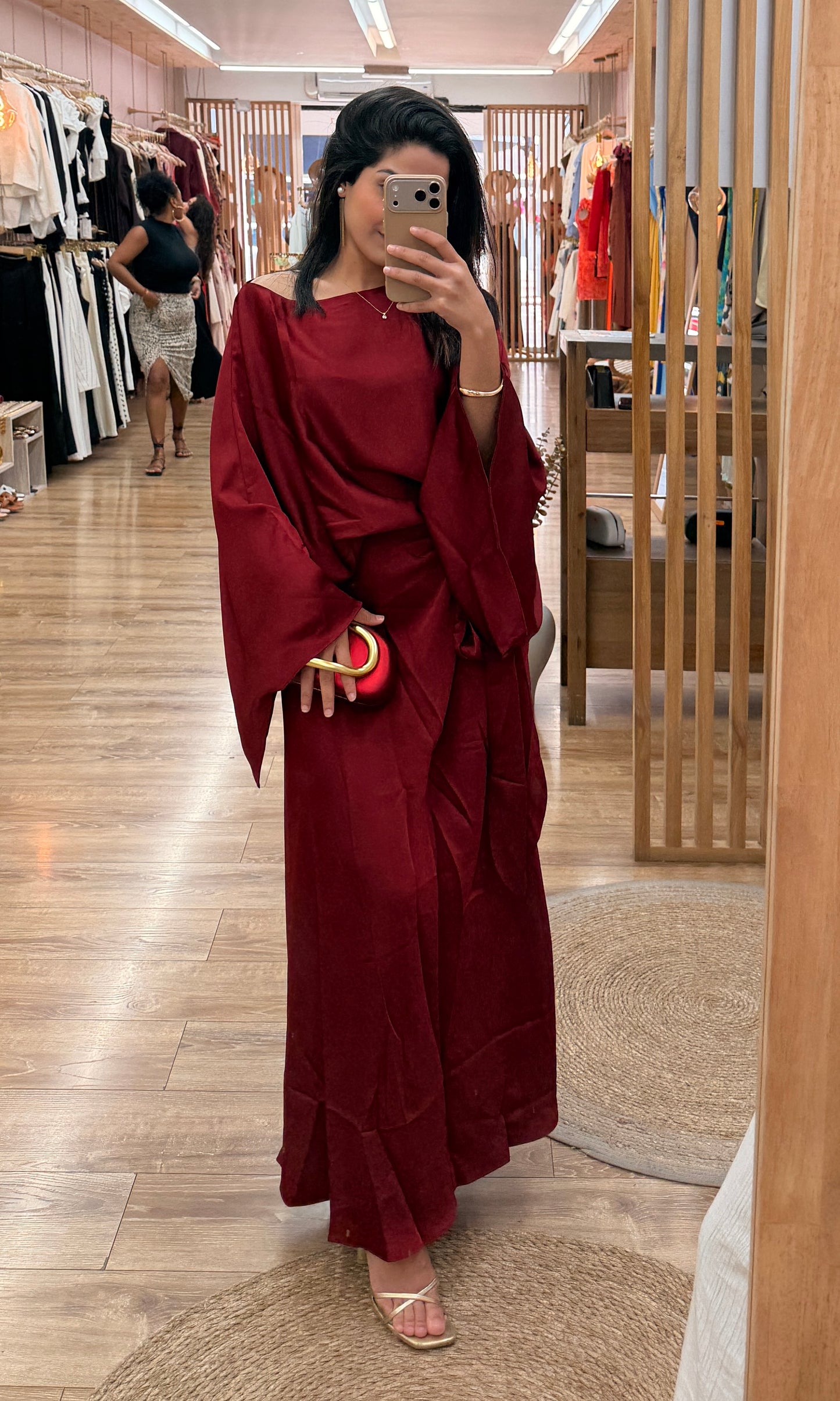 ROBE ZAHEDA