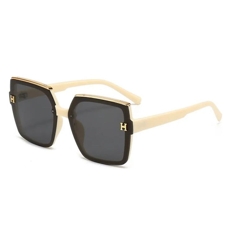 LUNETTE H